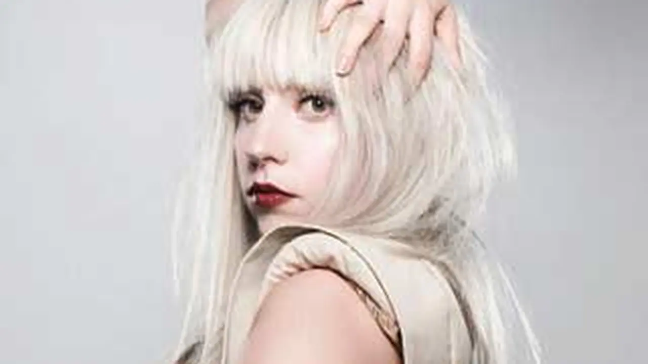 120223alady-gaga.jpg