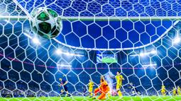 PSG melumat Inter Milan lima gol tanpa balas di partai final Liga Champions. (Michael Buholzer/Keystone via AP)