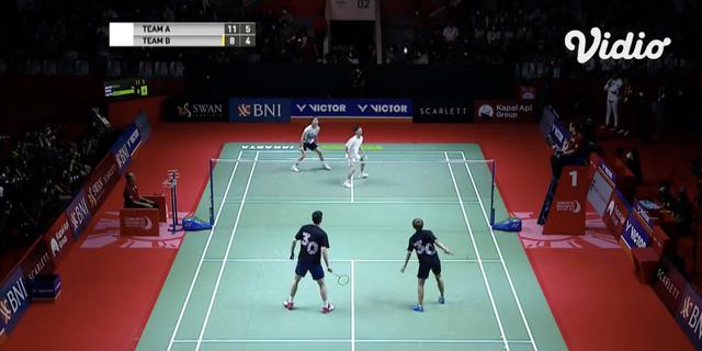 VIDEO: Momen Greysia Polii Berduet dengan Yuta Watanabe dalam Laga Ekshibisi Ganda Campuran