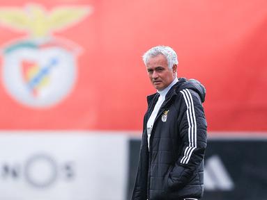 Benfica akan bersua Real Madrid lagi pada leg pertama playoff babak 16 besar Liga Champions di Estadio da Luz, Lisbon, Rabu (18/2/2026) dini hari WIB. (AFP/Patricia De Melo Moreira)