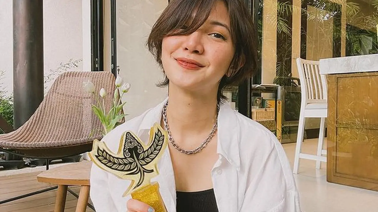 6 Potret Tampilan Baru Sheila Dara Aisha dengan Rambut Bondol, Dipuji Ganteng oleh Netizen
