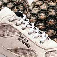 Mercer Amsterdam merilis koleksi sneakers yang terbuat dari daun nanas. (Foto: instagram.com/merceramsterdam)