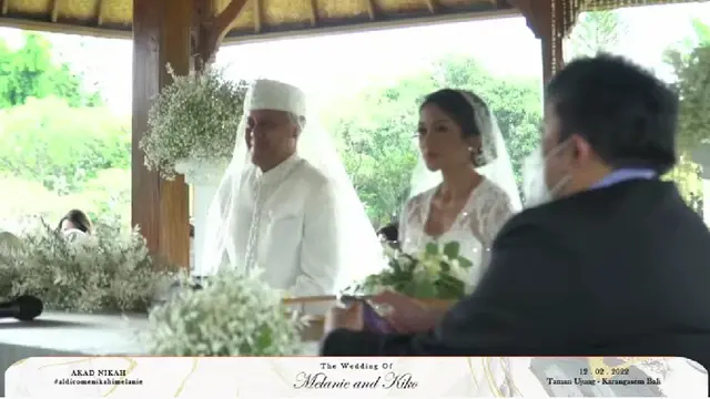 Pernikahan Melanie Putria dan Aldico Sapardan. (Tangkapan Layar YouTube/  Fit with MeL - by Melanie Putria)