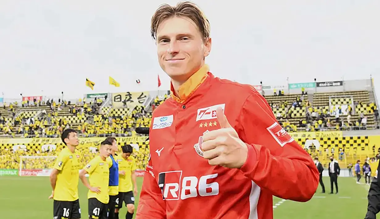 Nagoya Grampus masih akan mengandalkan striker asal Denmark, Kasper Junker untuk merebut tiga poin maksimal sambil berharap Vissel Kobe dan Yokohama Marinos menuai hasil negatif untuk melesat ke puncak klasemen sementara J1 League 2023. (portalfield.com/Takamoto Tokuhara)