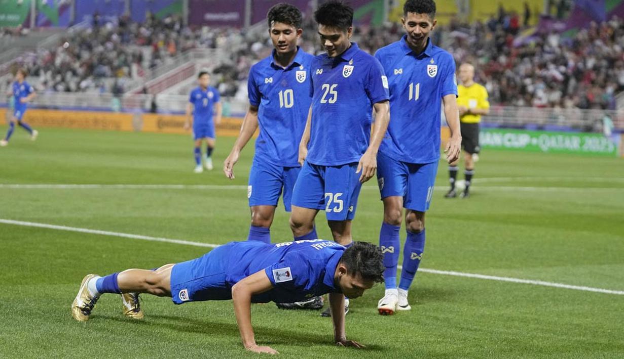 Kemenangan ini membuat mereka memuncaki klasemen Grup F dengan tiga poin, sementara Kirgistan berada di posisi terbawah. (AP Photo/Thanassis Stavrakis)