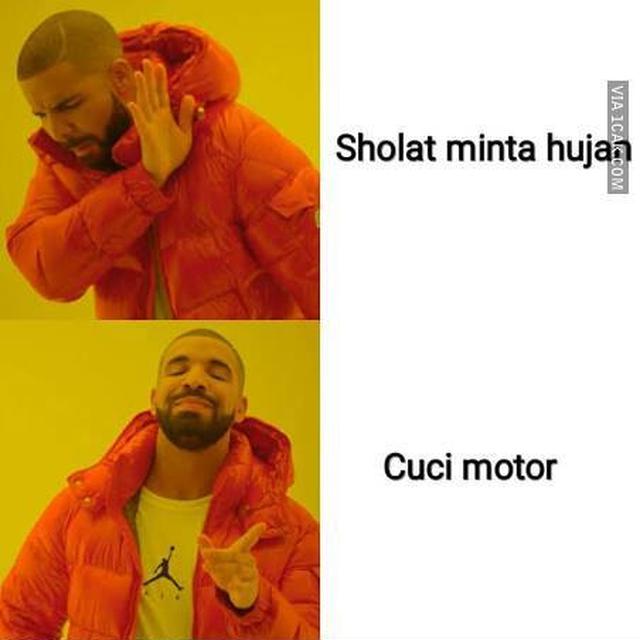 5 Meme Kocak Orang Cuci Motor, Sedih Kalau Hujan