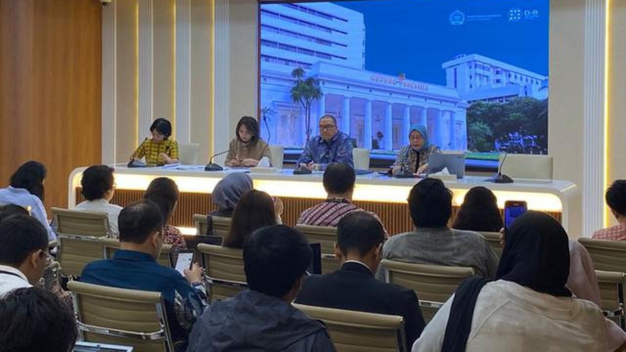Kemlu RI Siapkan Evakuasi WNI dari Iran, Gelombang Pertama Diperkirakan Tiba 9-10 Maret 2026