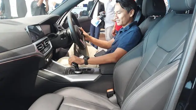 All New BMW Seri 3 mengaspal di Bali