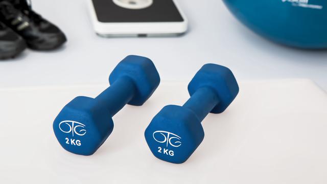 Ilustrasi peralatan fitness dasar