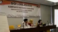 KPU DKI belum bisa menindak bakal cagub yang melakukan kampanye terselubung.