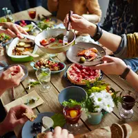 pola makan yang buruk adalah faktor (sumber: iStockphoto)