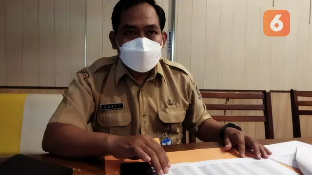 Staf Bidang  Produksi dan Perlindungan Pangan Dinas Pertanian dan Pangan Banyuwangi, Nuryo Sekartono (Hermawan Arifianto/Liputan6.com)