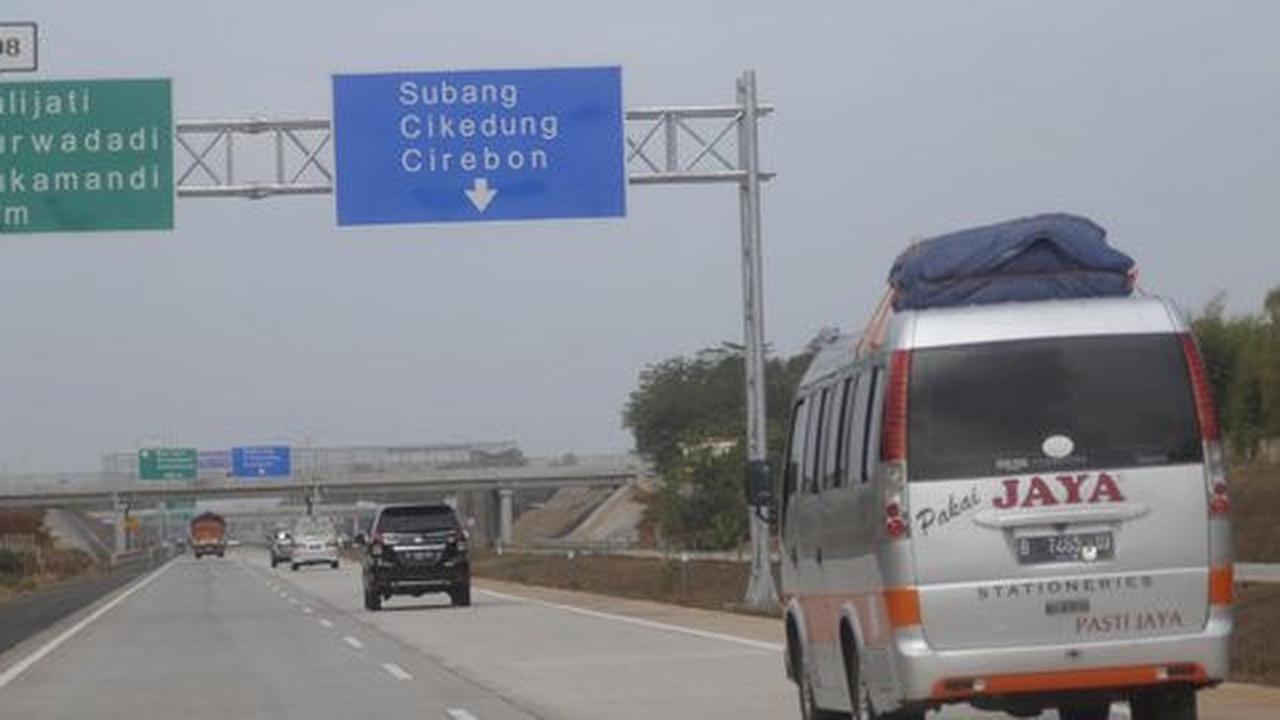 Arus mudik, 10 ambulans siaga di Tol Cipali