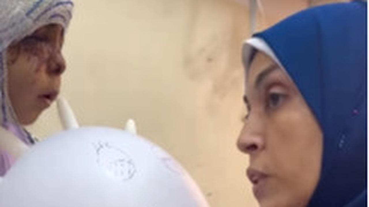 Pilunya Gadis Cilik Gaza Punya Luka Berat di Wajah Usai Serangan Israel