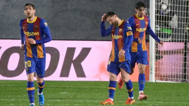 FOTO: Wajah Lesu Lionel Messi CS Usai Barcelona Dihajar Real Madrid