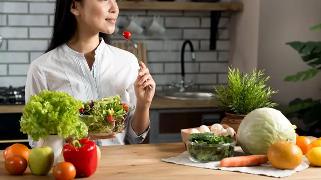Kenali Tren Plant Forward Diet yang Bikin Pola Makan Lebih Seimbang