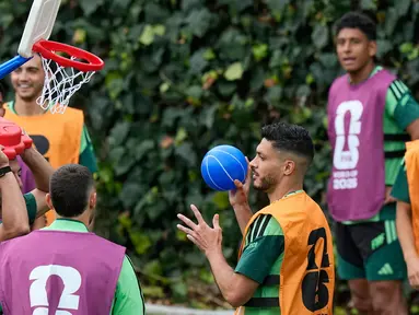 Timnas Meksiko dan Afrika Selatan melakukan persiapan terakhir mereka jelang laga pembuka di Piala Dunia 2026. (AFP/Yuri Cortez)