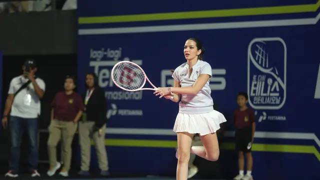 Nagita Slavina vs Nia Ramadhani: Adu Gaya Sporty di Lagi-Lagi Tenis!