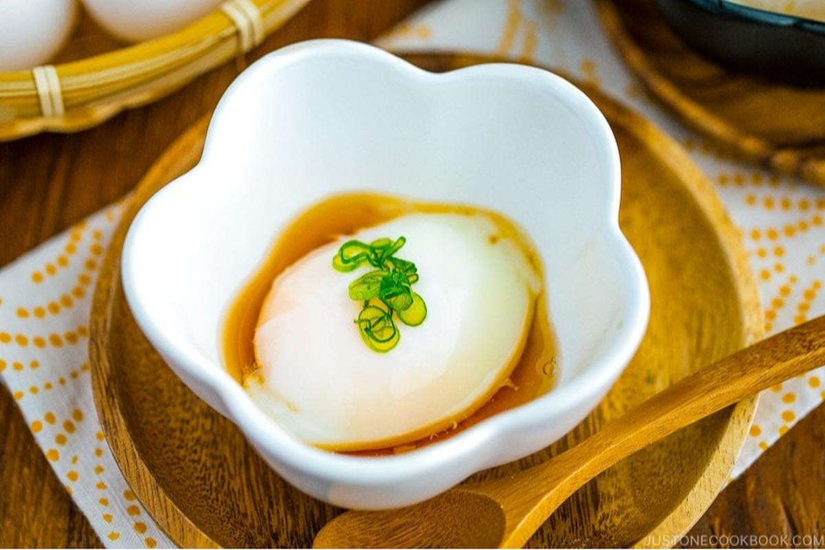 Onsen Egg dan Ajitama