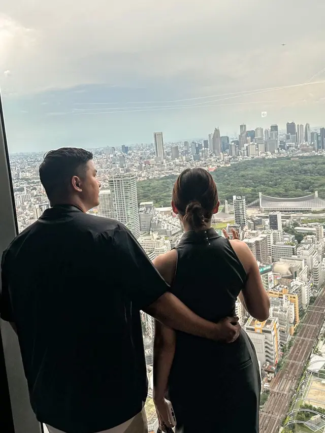 Anniversary Chelsea Olivia dan Glenn Alinskie