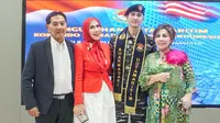 Ayah Venna Melinda Meninggal Dunia, Ini 6 Potret Kenangan Bersama Keluarga