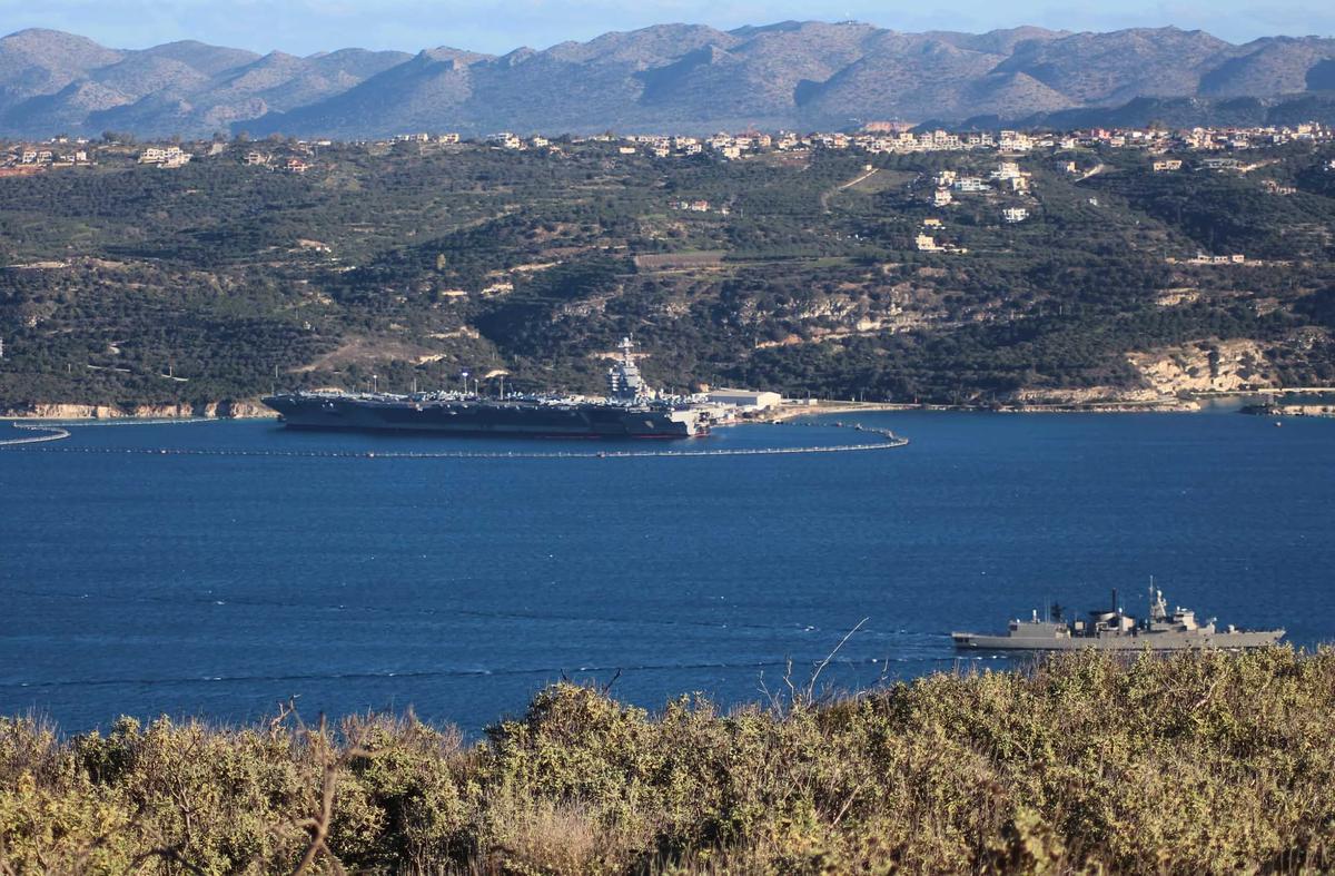 FOTO: Ketegangan Iran AS Memuncak, USS Gerald R Ford Merapat di Kreta Menuju Timur Tengah