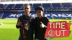 Sahabat masa kecil Evan Dimas, Fuguh Pangestu, mengaku sangat betah berada di Kota Barcelona. Meski awalnya tersiksa karena tak cocok dengan masakan Spanyol, Fuguh akhirnya bisa menikmatinya.