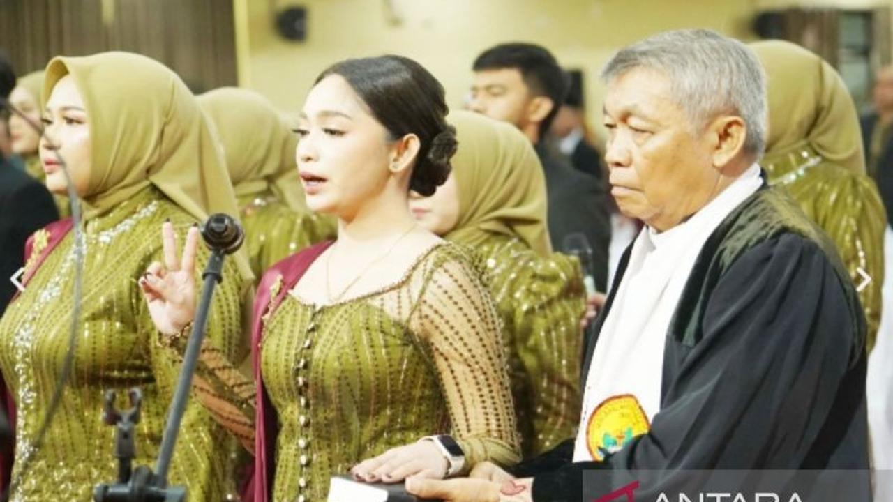 Hebat! ULM Kukuhkan 28 Dokter Gigi Berprestasi Nasional, Salah Satunya Raih Skor Uji Kompetensi 99,17