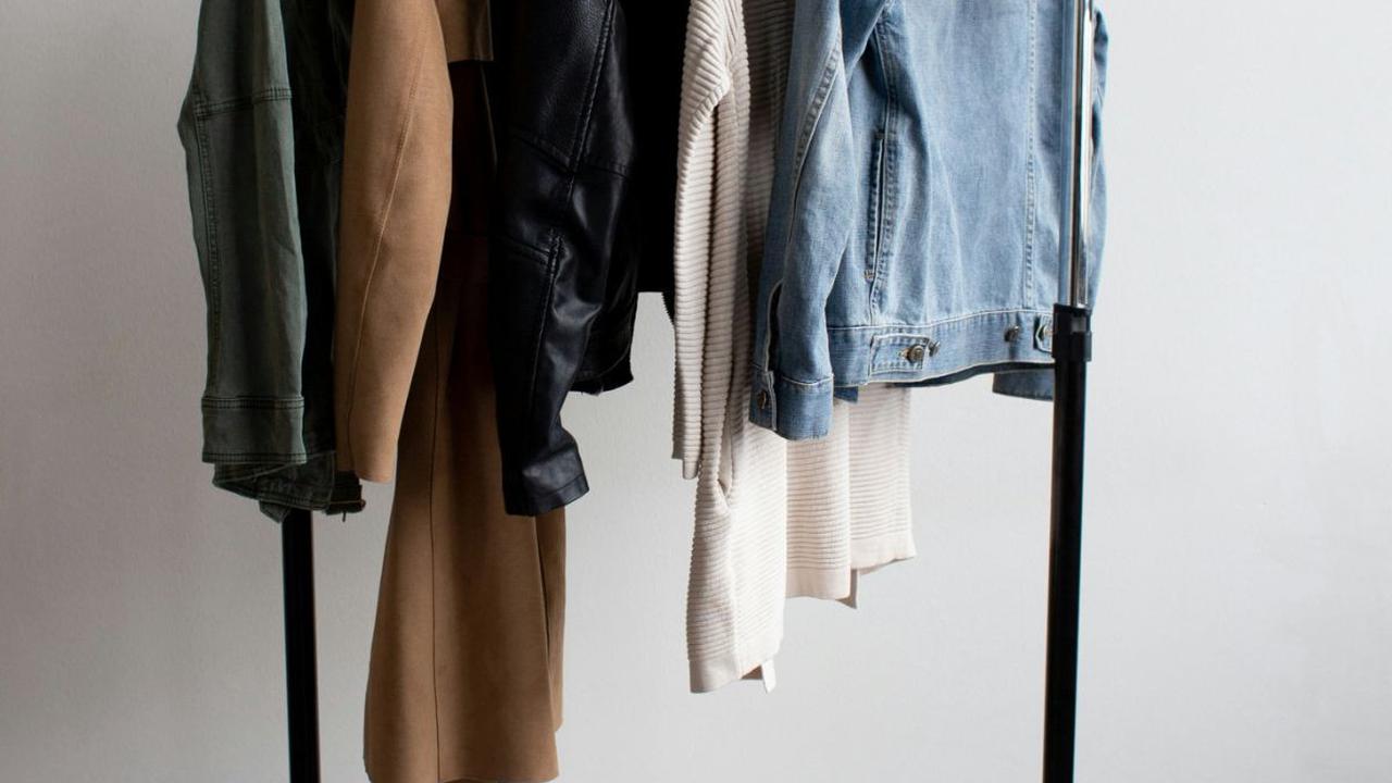 Mengenal Capsule Wardrobe, Konsep Berpakaian untuk Gaya Hidup Minimalis