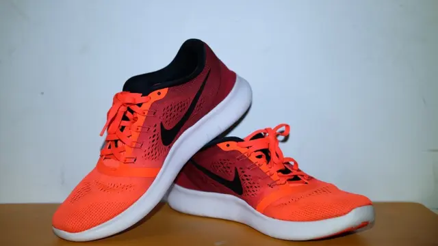 Tips Membersihkan Sepatu