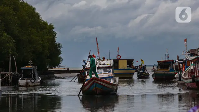 Waspada Cuaca Buruk dan Gelombang Tinggi di Perairan Banten