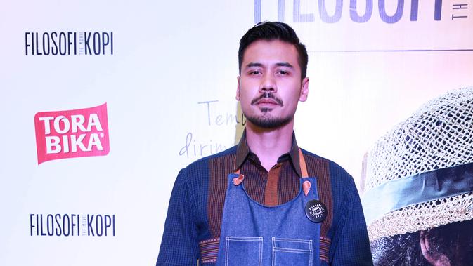 Chico Jerikho Susah Lepaskan Karakternya di 'Filosofi Kopi 