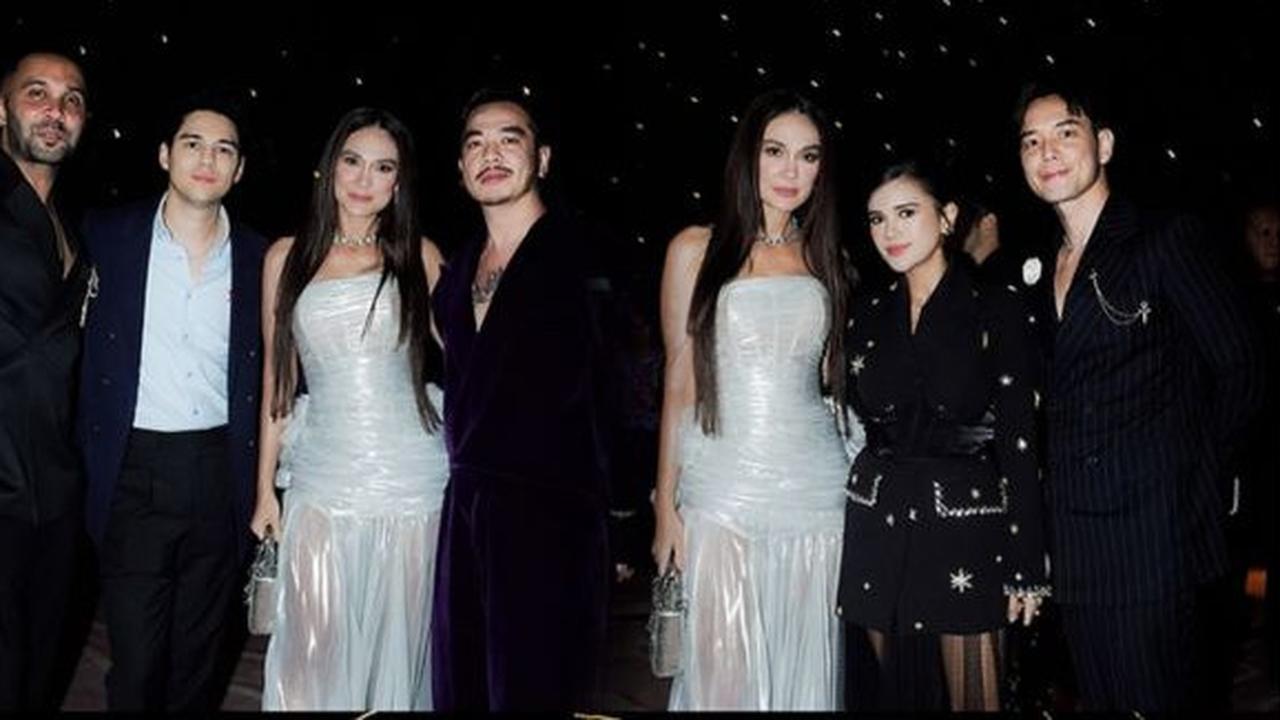Luna Maya Tampil Menawan Hadiri Ultah MD Entertainment, Gaun Silver Pancarkan Keanggunan