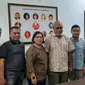 Slamet Adriyadi - Bendahara Umum KCI, Eko Saki – Wakil Bendahara KCI, Tieana Sopacua, General Manager KCI, , Enteng Tanamal, Pendiri & Ketua Dewan Pembina KCI, Isra Ruddin – Kepala Komunikasi dan Informasi KCI, Dharma Oratmangun – Ketua Umum KCI.