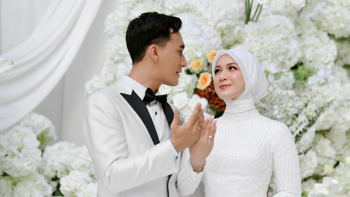 Dea Annisa Cerita Keunikan di Balik Maskawin, Mazaki Ahmad Harus Berburu Uang Kuno