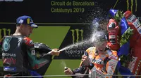 Fabio Quartararo saat rayakan podium kedua di MotoGP Katalunya (Lluis Gene/AFP)
