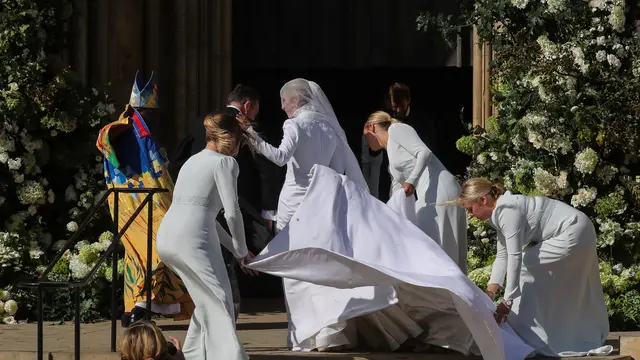 [Fimela] Potret Pernikahan Ellie Goulding dan Caspar Jopling