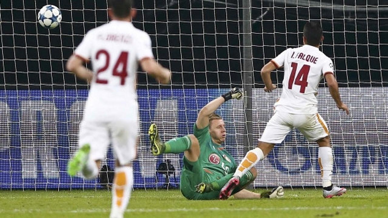 Duel sengit Leverkusen vs AS Roma berujung imbang 4-4