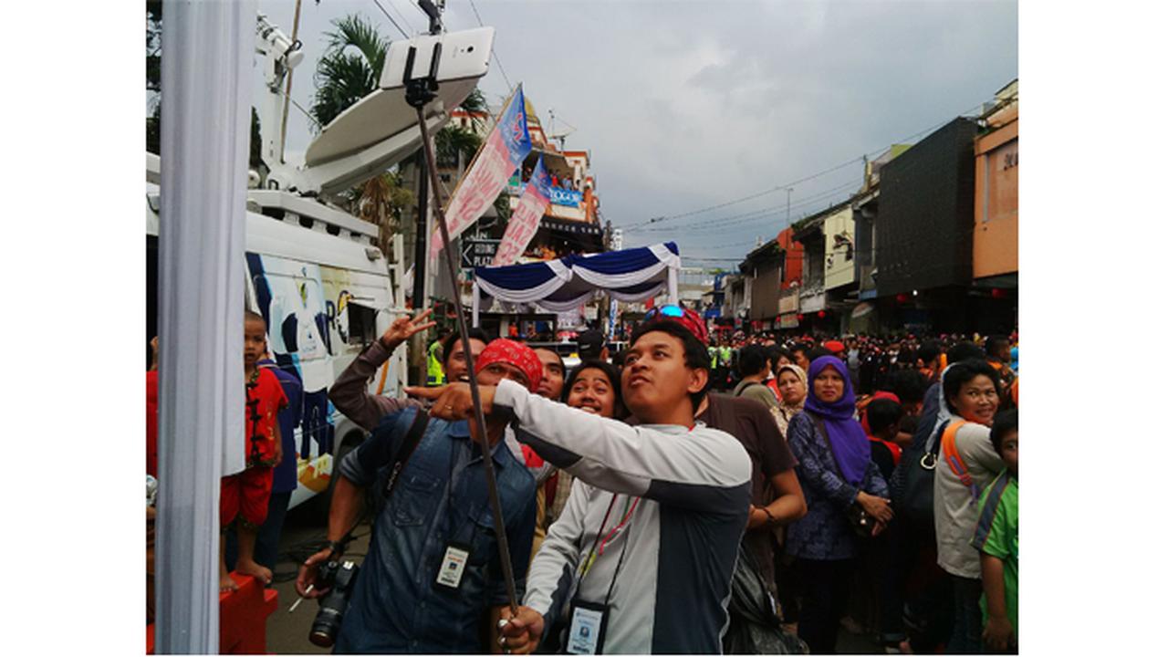 Cap Go Meh 2015 Bogor Jadi Ajang Selfie Warga