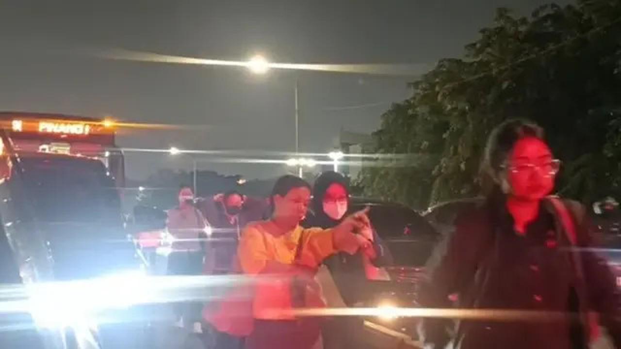 Macet Parah Jakarta Semalam, Ternyata Ini Biang Keladinya