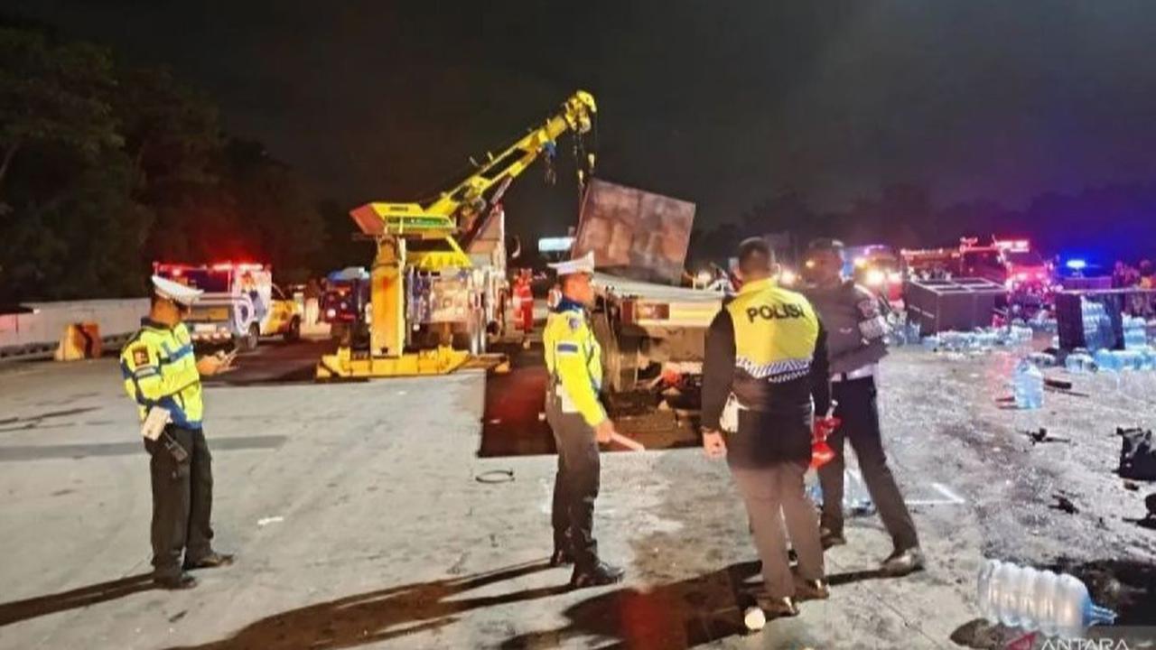 Kementerian Perhubungan akan panggil perusahaan terkait kecelakaan maut Ciawi