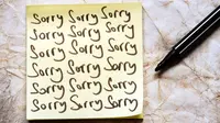 Mengajarkan balita meminta maaf tentu memerlukan waktu, kesabaran, dan usaha.