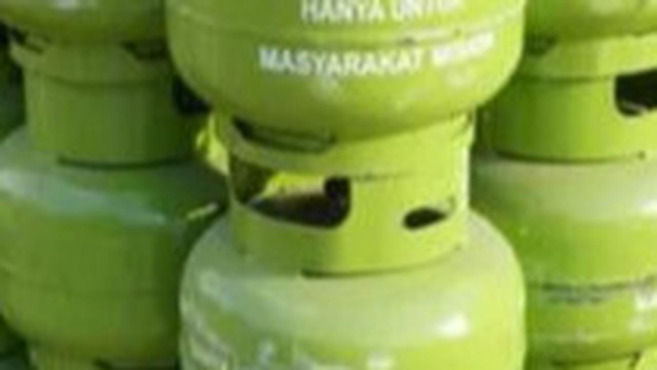 Beli Gas 3 Kg Wajib Pakai KTP, Warga Ramai-Ramai Titip NIK ke Warung Kelontong
