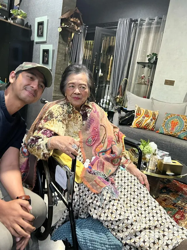 [Fimela] Raffi Ahmad dan Arya Saloka