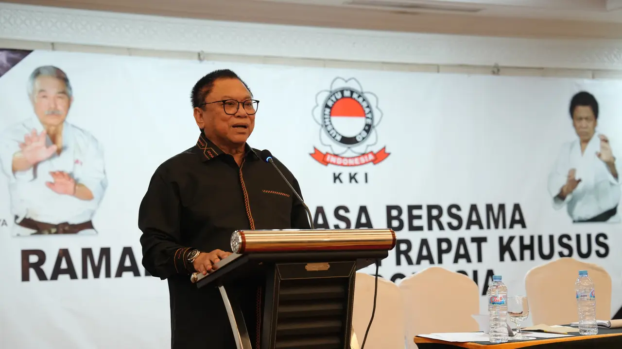 Oesman Sapta Odang (Oso) terpilih menjadi Ketua Umum Kushin Ryu M Karate Do Indonesia (Ketum KKI) periode 2025-2029.