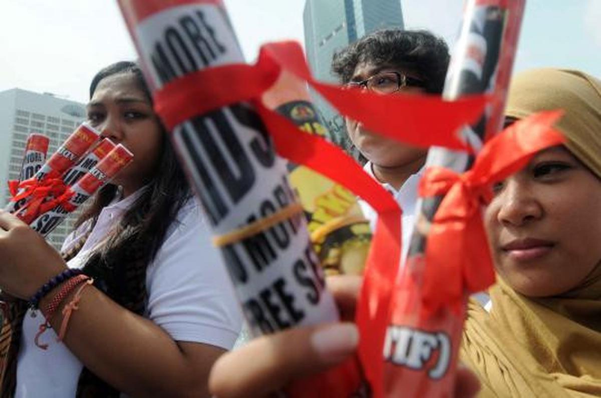 Mahasiswa peringati Hari HIV/Aids se-dunia di Bundaran HI