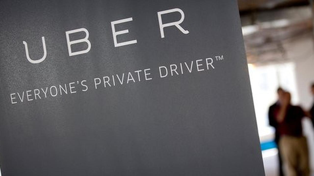 Bajak bankir teknologi dari Goldman Sachs, Uber siap IPO?