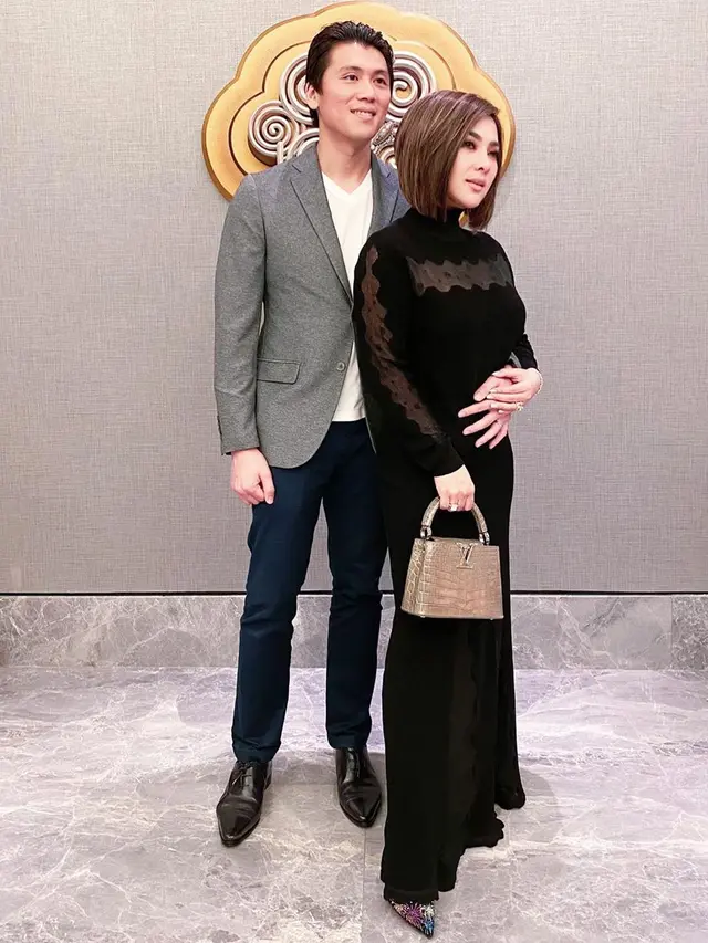 6 Potret Rambut Baru Syahrini, Dibilang Mirip Barbie Kumalasari