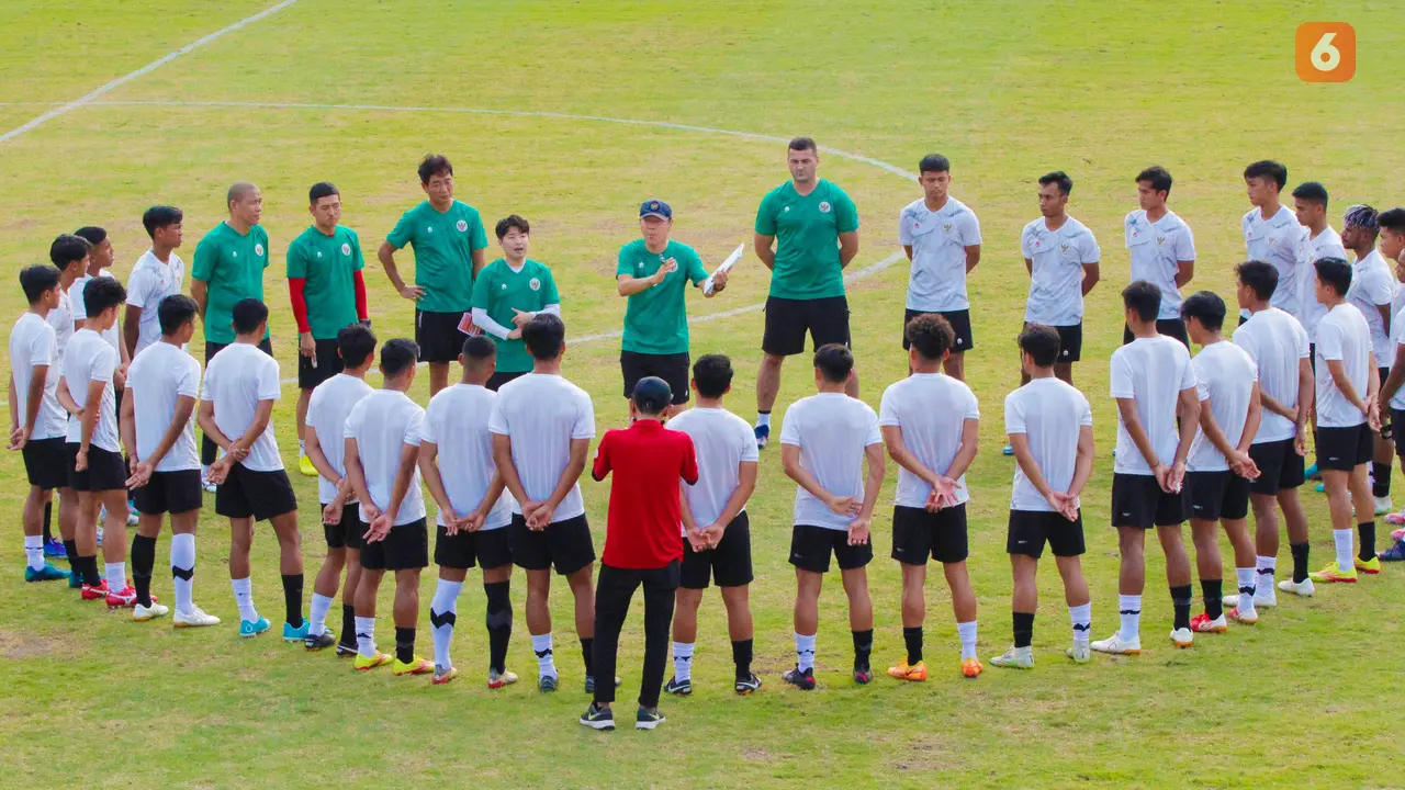 Latihan Timnas Indonesia U-20 untuk Persiapan Kualifikasi Piala Asia U-20 2023