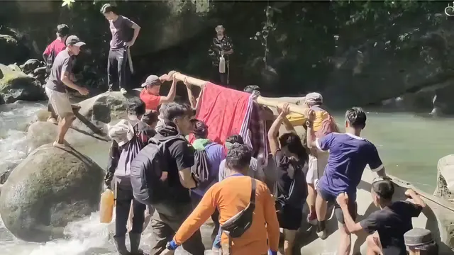 Pilu Ibu Hamil di Sulbar, Ditandu Sarung 9 Kilometer karena Jalan Rusak, Bayinya Tak Selamat